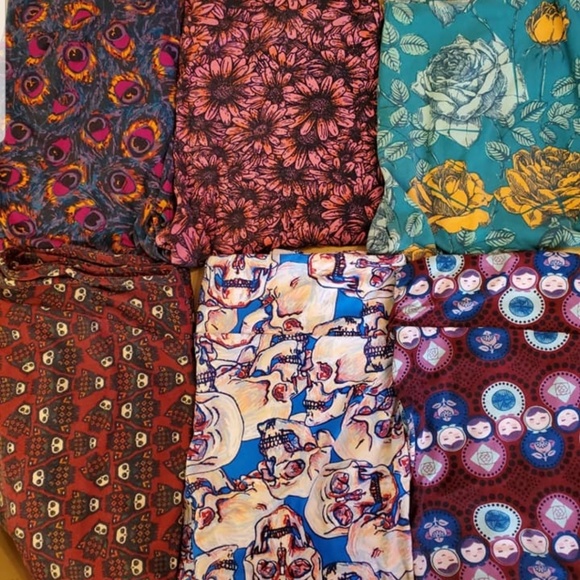 LulaRoe leggins ( Disney, Halloween, & Unicorns!!) - Picture 2 of 7